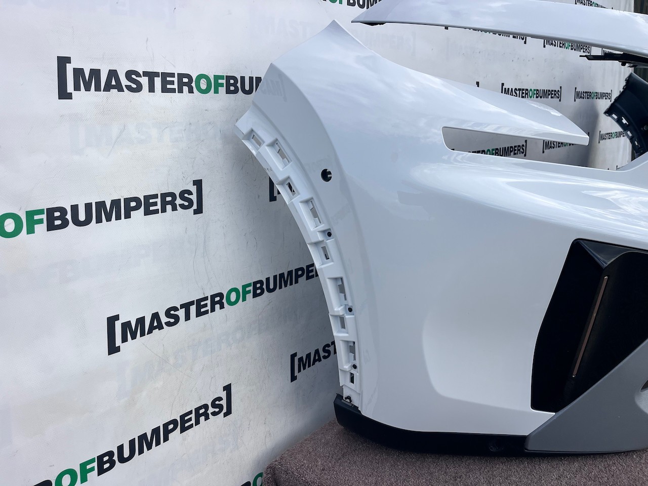 Citroen C3 Aircross Hybrid Electric 2025-2027 Front Bumper 6 Pdc Genuine [c555]