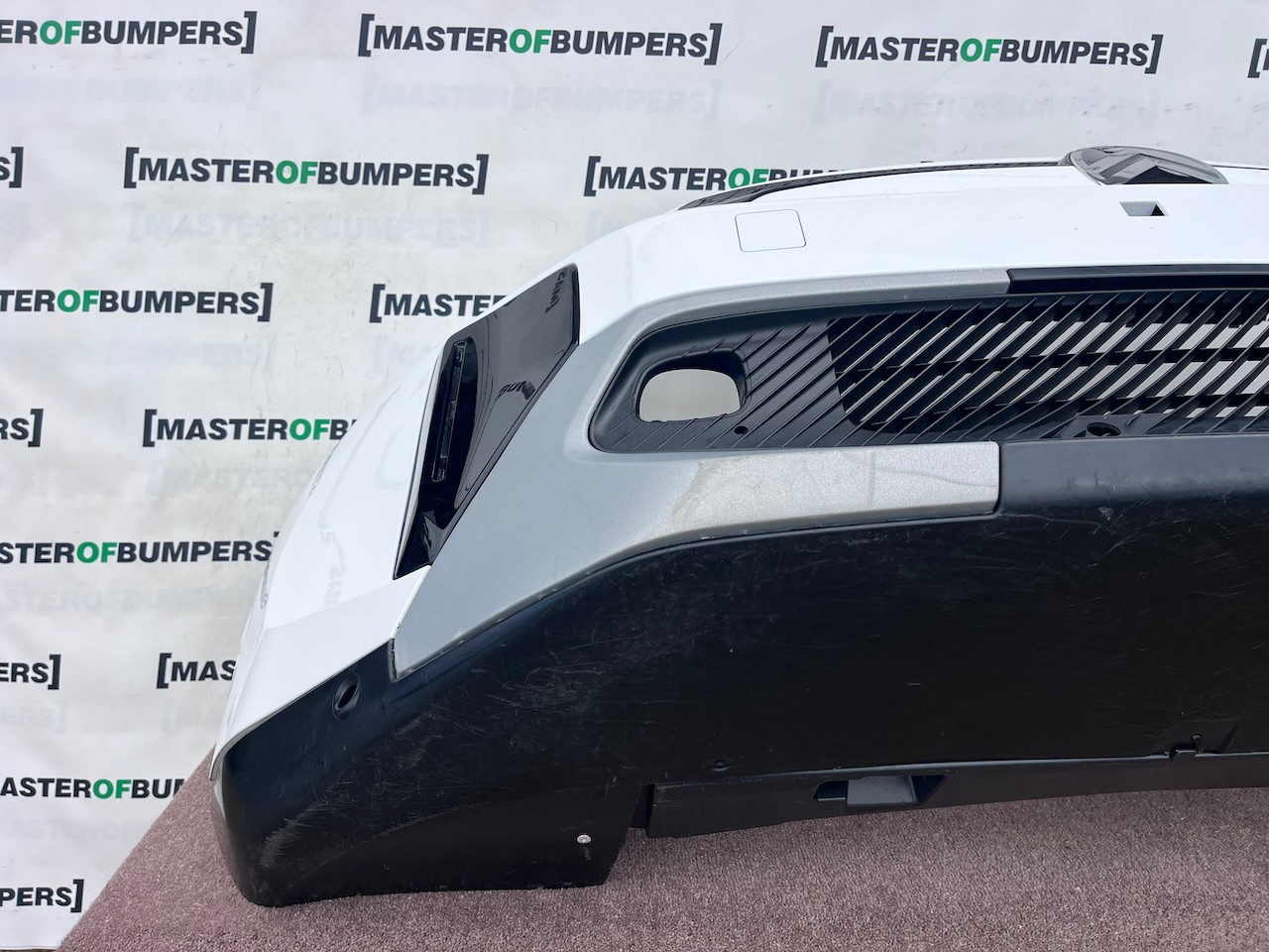 Citroen C3 Aircross Hybrid Electric 2025-2027 Front Bumper 6 Pdc Genuine [c550]