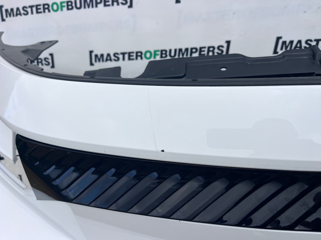 Citroen C3 Aircross Hybrid Electric 2025-2027 Front Bumper 6 Pdc Genuine [c550]