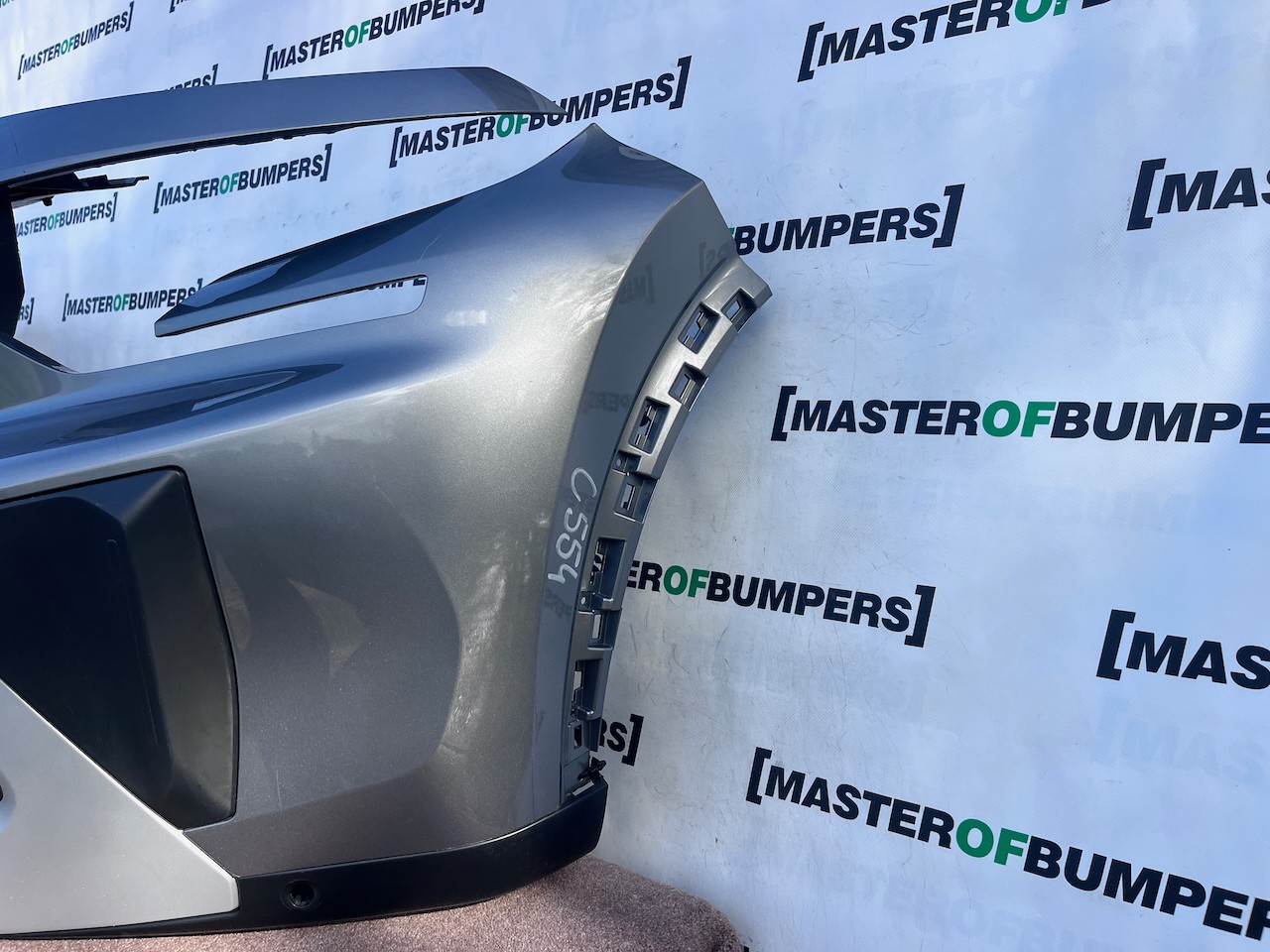 Citroen C3 Aircross Hybrid Electric 2025-2027 Front Bumper 4 Pdc Genuine [c554]