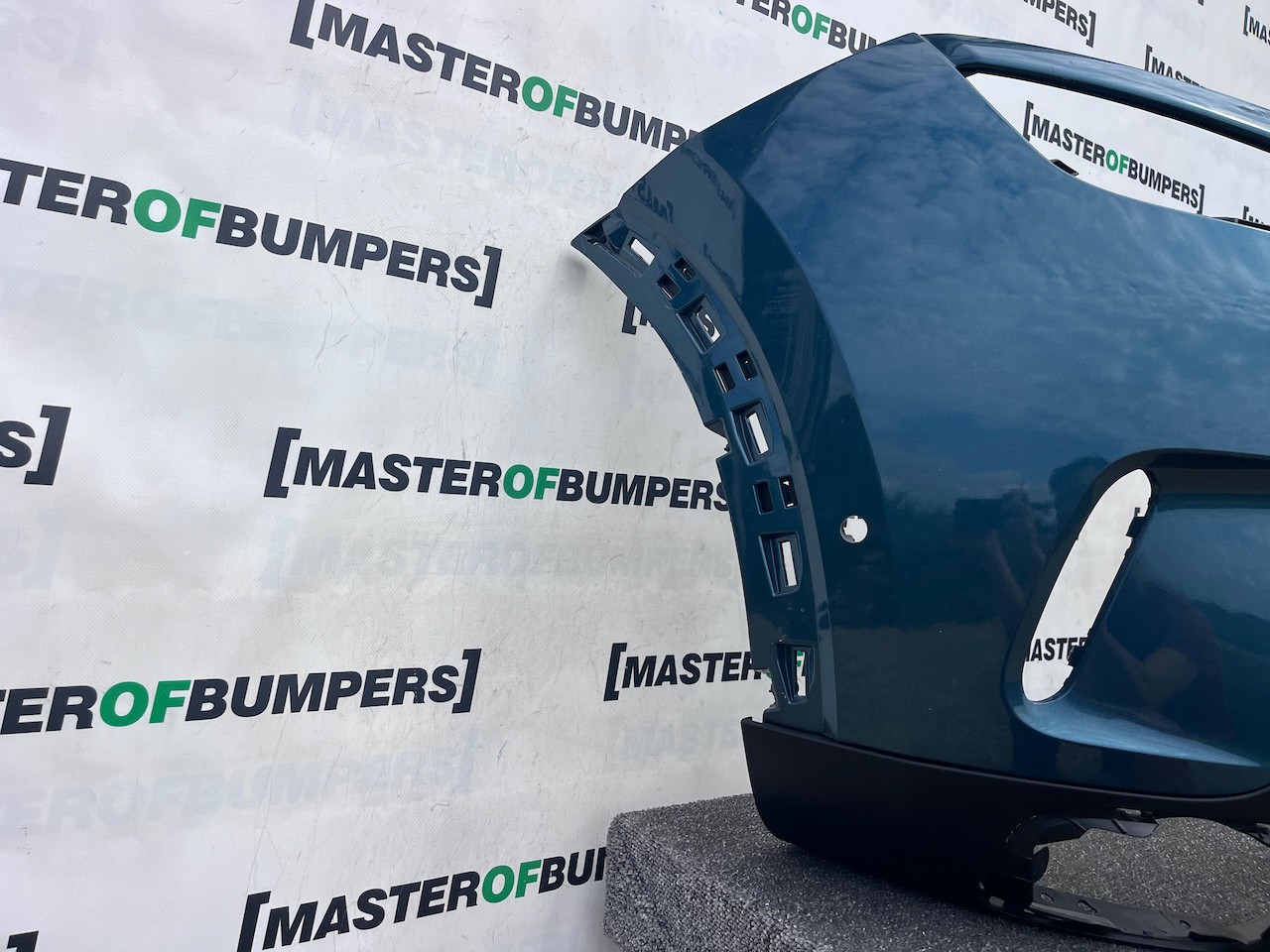 Citroen C5 Aircross Flair 2018-2022 Front Bumper 6 Pdc Genuine [c364]