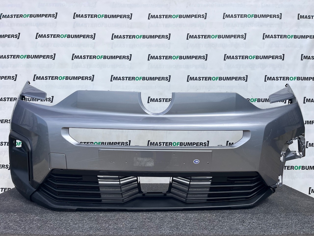 Citroen Berlingo Van Mk3 Lift 2022-2026 Front Bumper 4 Pdc Genuine [c510]