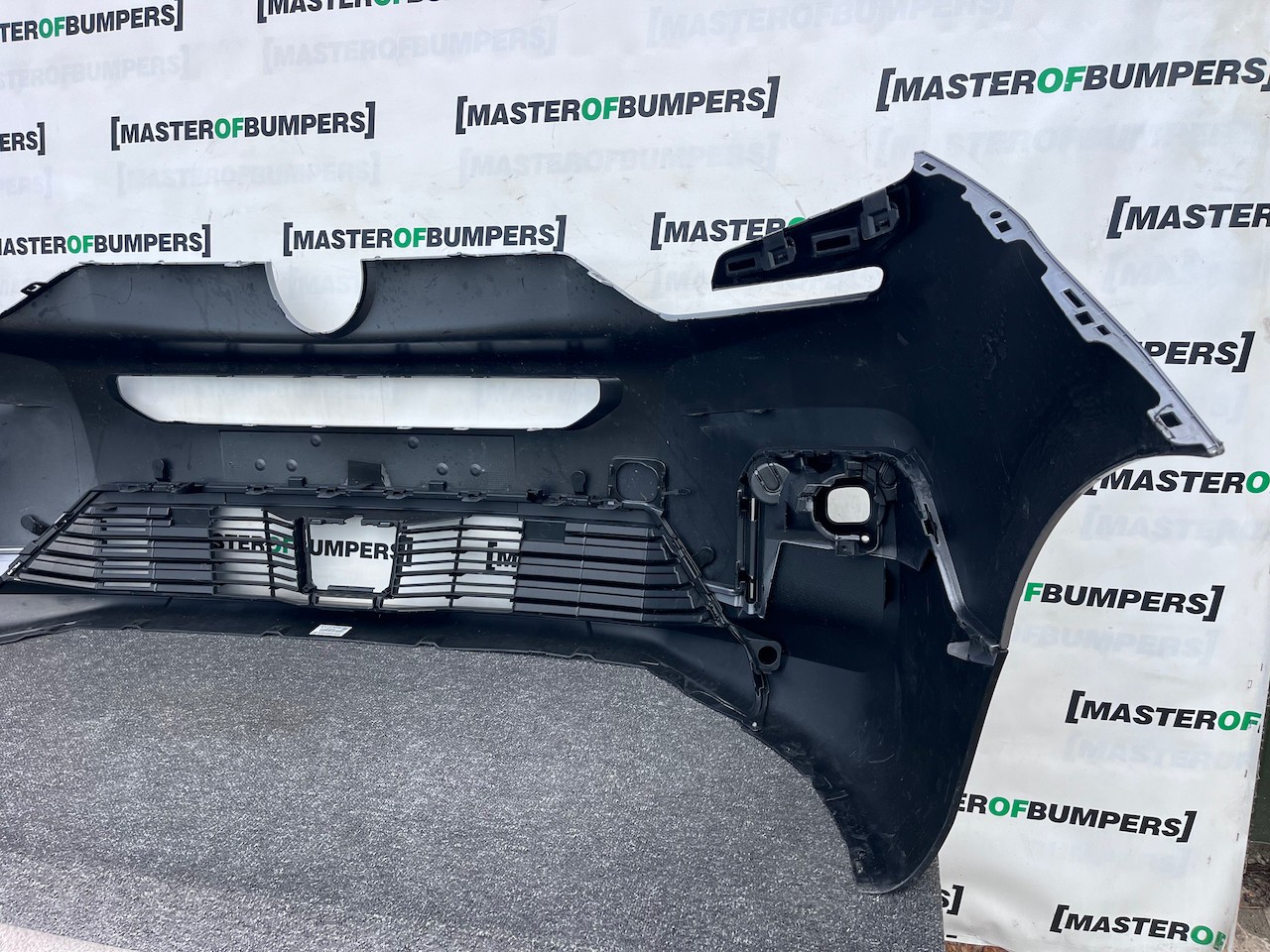 Citroen Berlingo Van Mk3 Lift 2022-2026 Front Bumper 4 Pdc Genuine [c510]