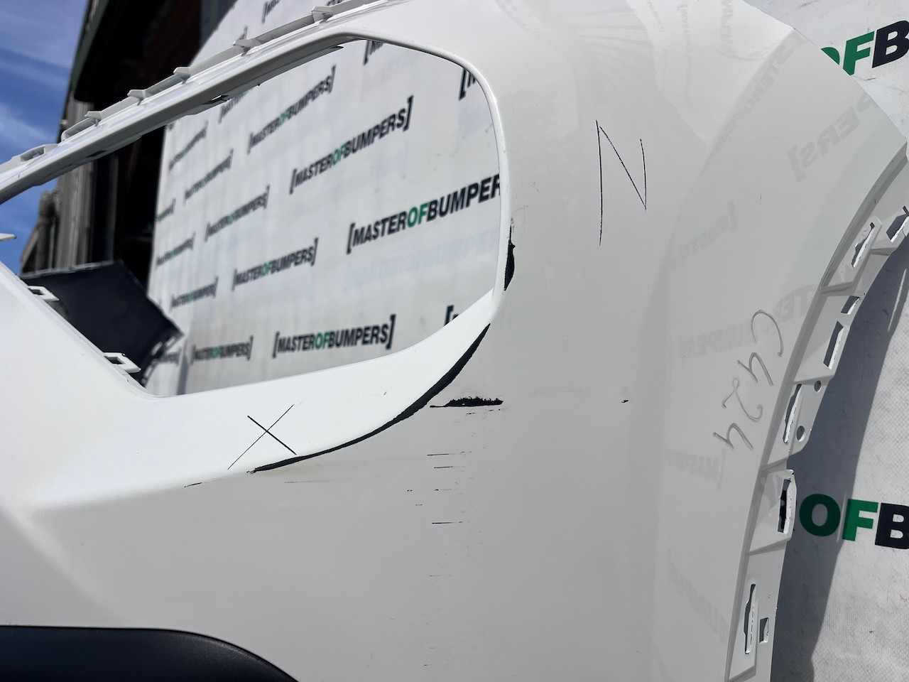 Citroen C4 Sense Pure Tech 2021-2025 Front Bumper No Pdc Genuine [c424]