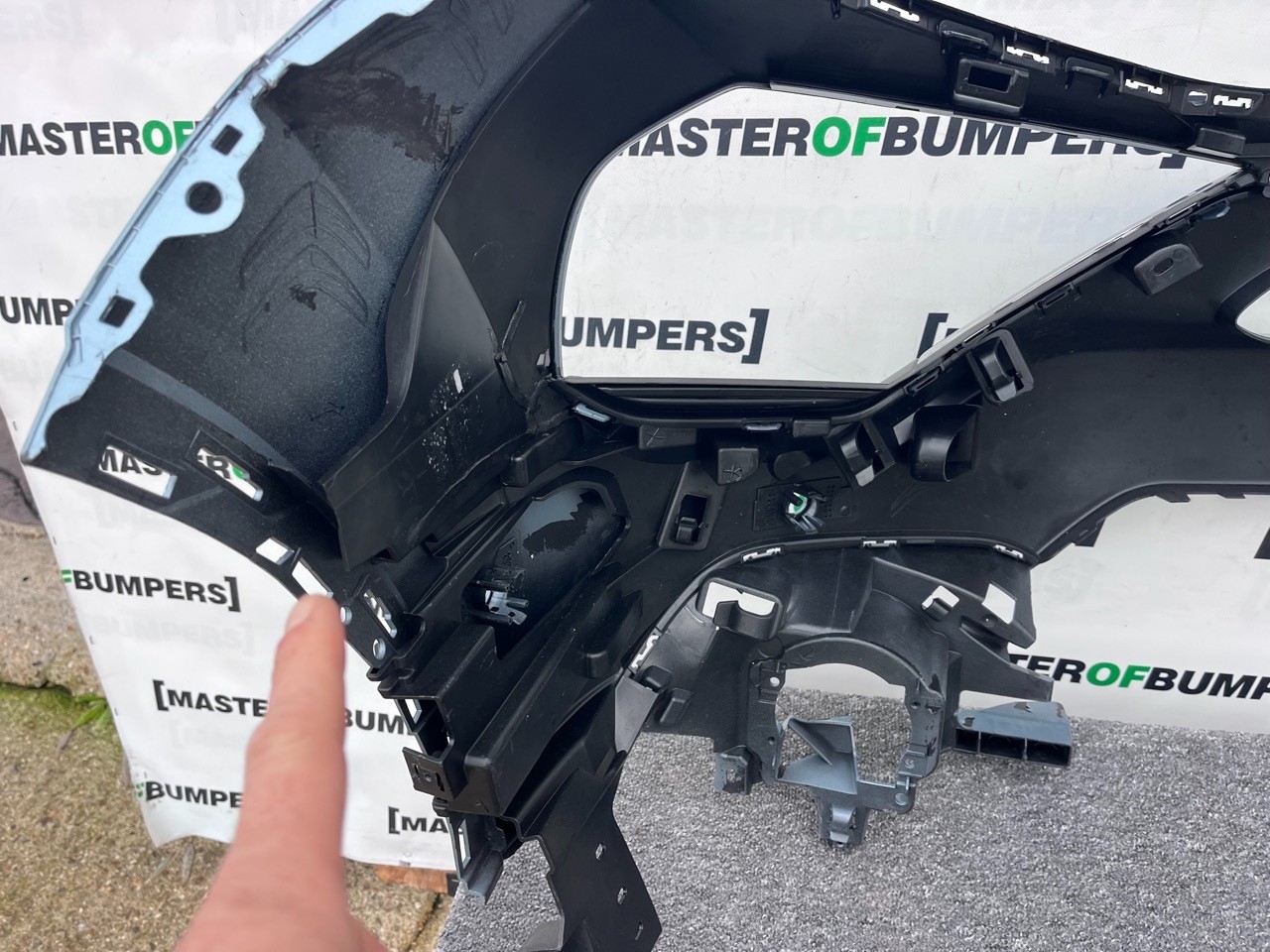 Citroen C4 Sense Pure Tech 2021-2025 Front Bumper 6 Pdc Genuine [c466]