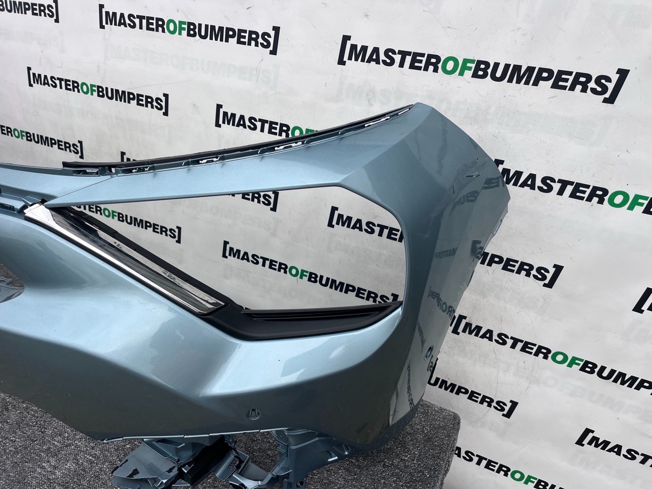 Citroen C4 Sense Pure Tech 2021-2025 Front Bumper 6 Pdc Genuine [c466]