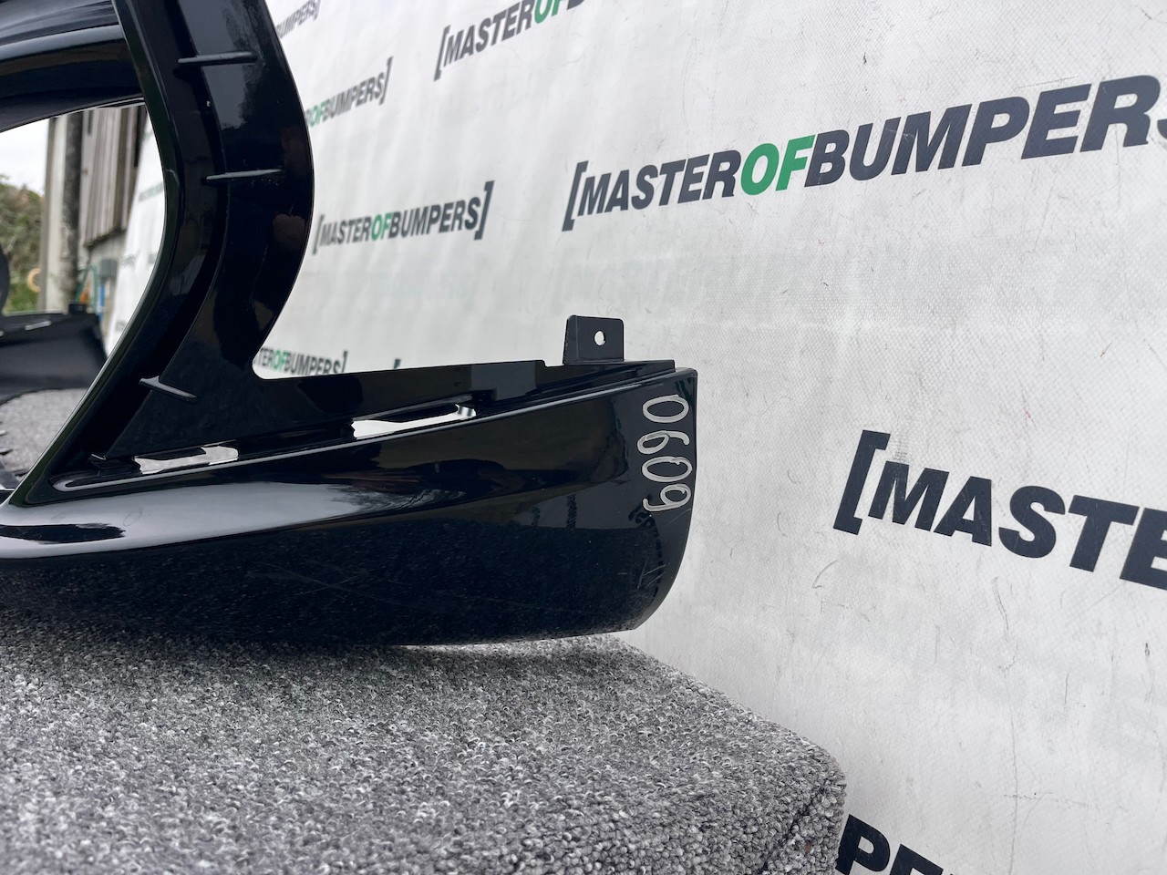 Cupra Tavascan Electric Mk1 2024-on Front Bumper Genuine [o609]