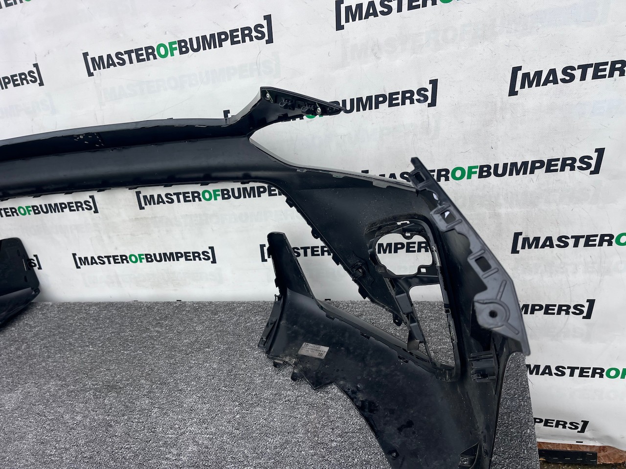 Cupra Leon E- Hybrid Hatchbac Mk1 Lift 2024-on Front Bumper 6 Pdc Genuine [o631]