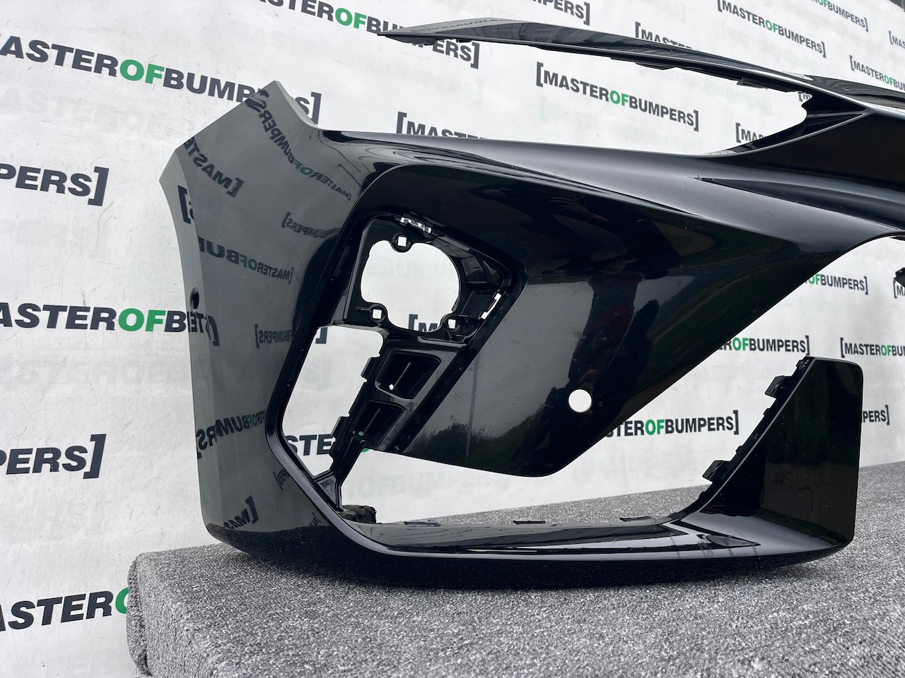 Cupra Leon E- Hybrid Hatchbac Mk1 Lift 2024-on Front Bumper 6 Pdc Genuine [o631]