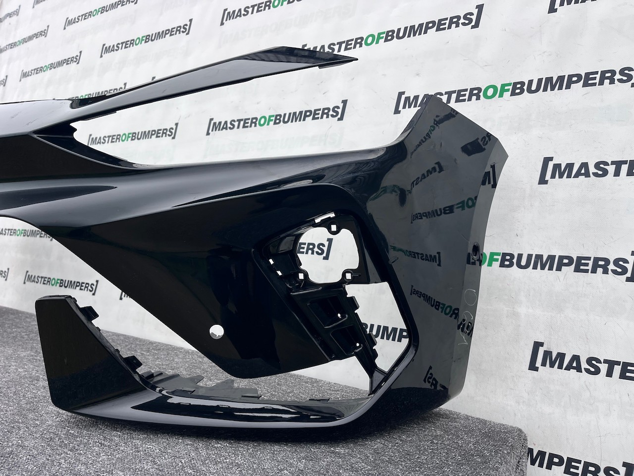 Cupra Leon E- Hybrid Hatchbac Mk1 Lift 2024-on Front Bumper 6 Pdc Genuine [o631]