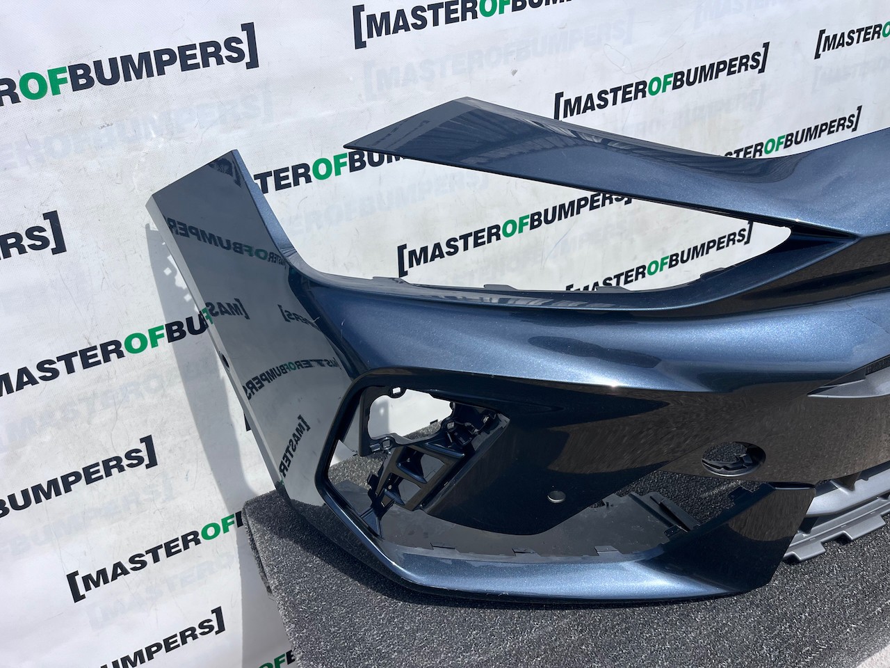 Cupra Leon E- Hybrid Hatchback Lift 2024-2027 Front Bumper 6 Pdc Genuine [o691]
