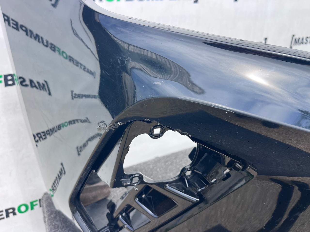 Cupra Leon E- Hybrid Hatchback Lift 2024-2027 Front Bumper 4 Pdc Genuine [o692]