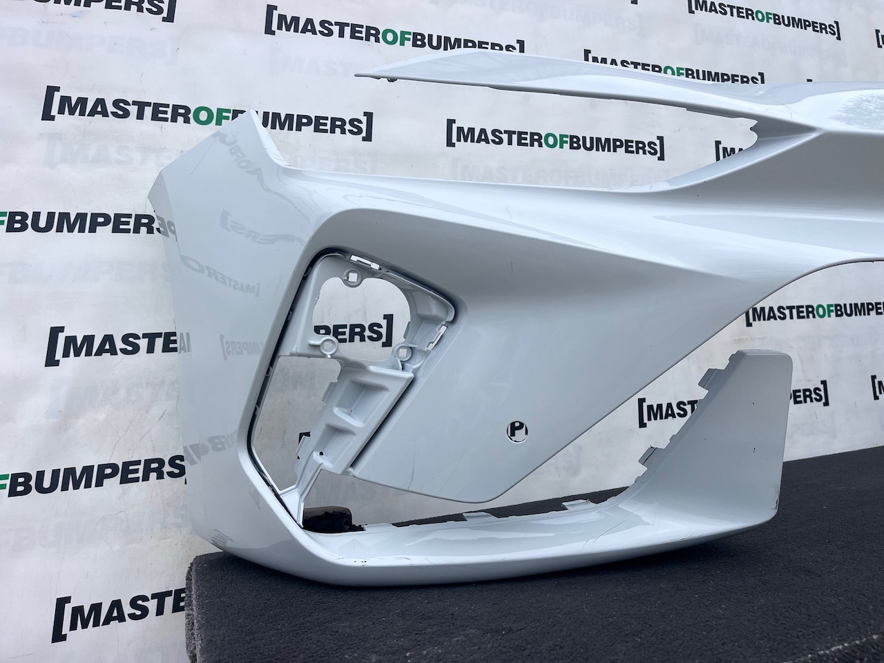 Cupra Leon E- Hybrid Hatchback Lift 2024-2027 Front Bumper 4 Pdc Genuine [o742]