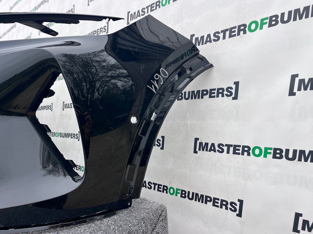 Cupra Formentor Fr Evo Lift 2025-on Front Bumper Black 6 Pdc Genuine [o611]