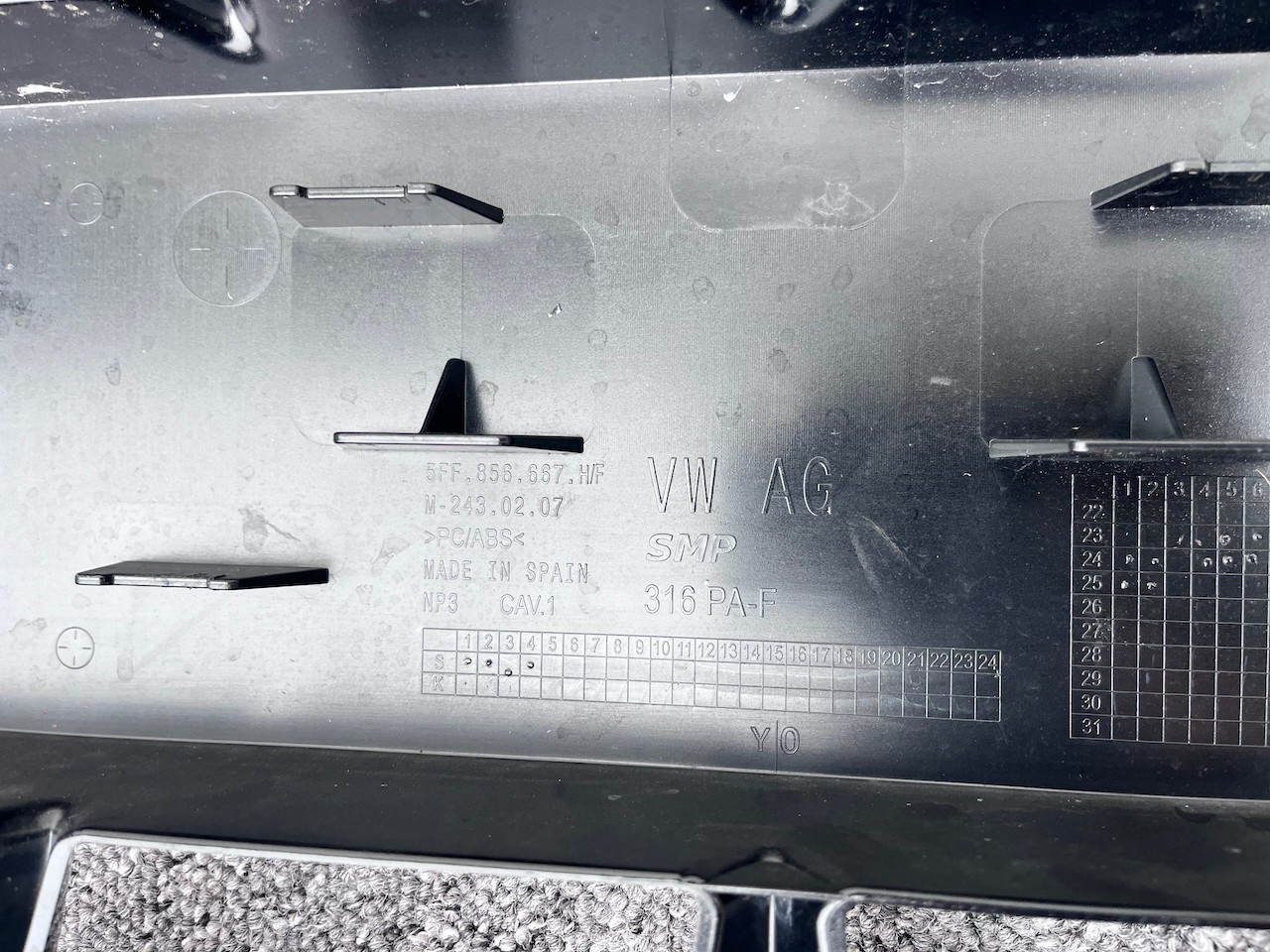 Cupra Formentor Fr Evo Lift 2025-on Front Bumper Black 6 Pdc Genuine [o611]