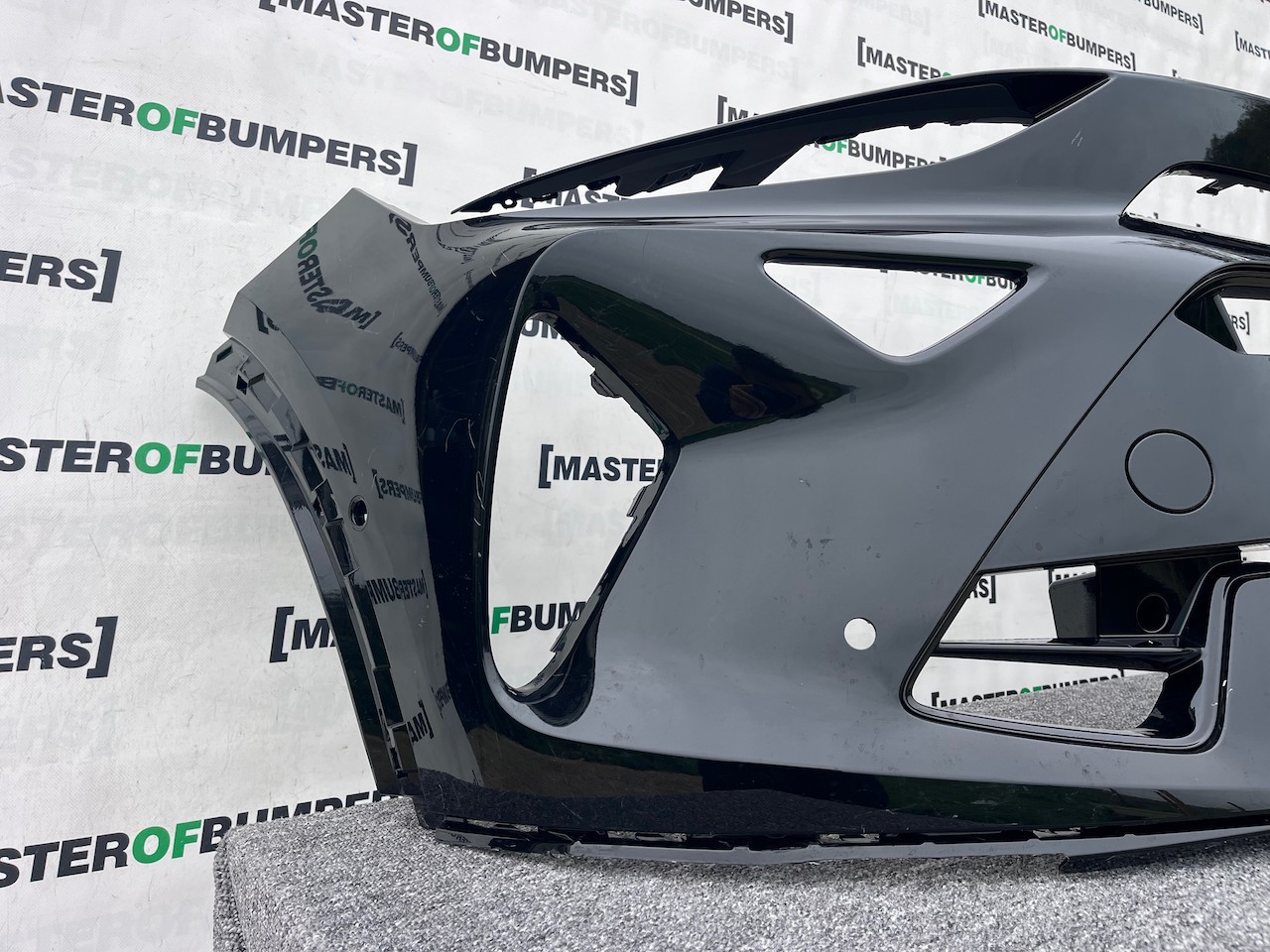 Cupra Formentor Fr Evo Lift 2025-on Front Bumper Black 6 Pdc Genuine [o611]