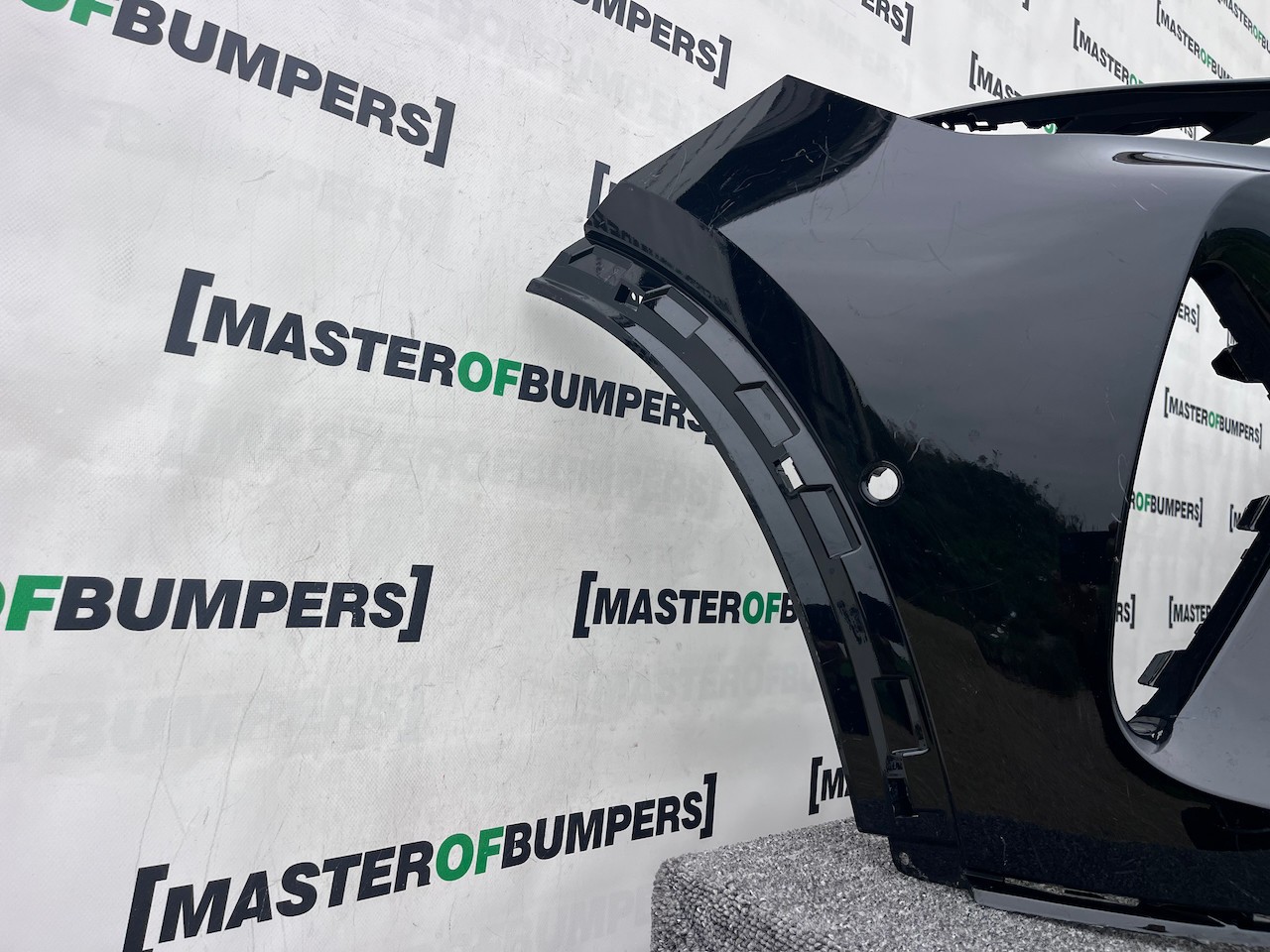 Cupra Formentor Fr Evo Lift 2025-on Front Bumper Black 6 Pdc Genuine [o611]