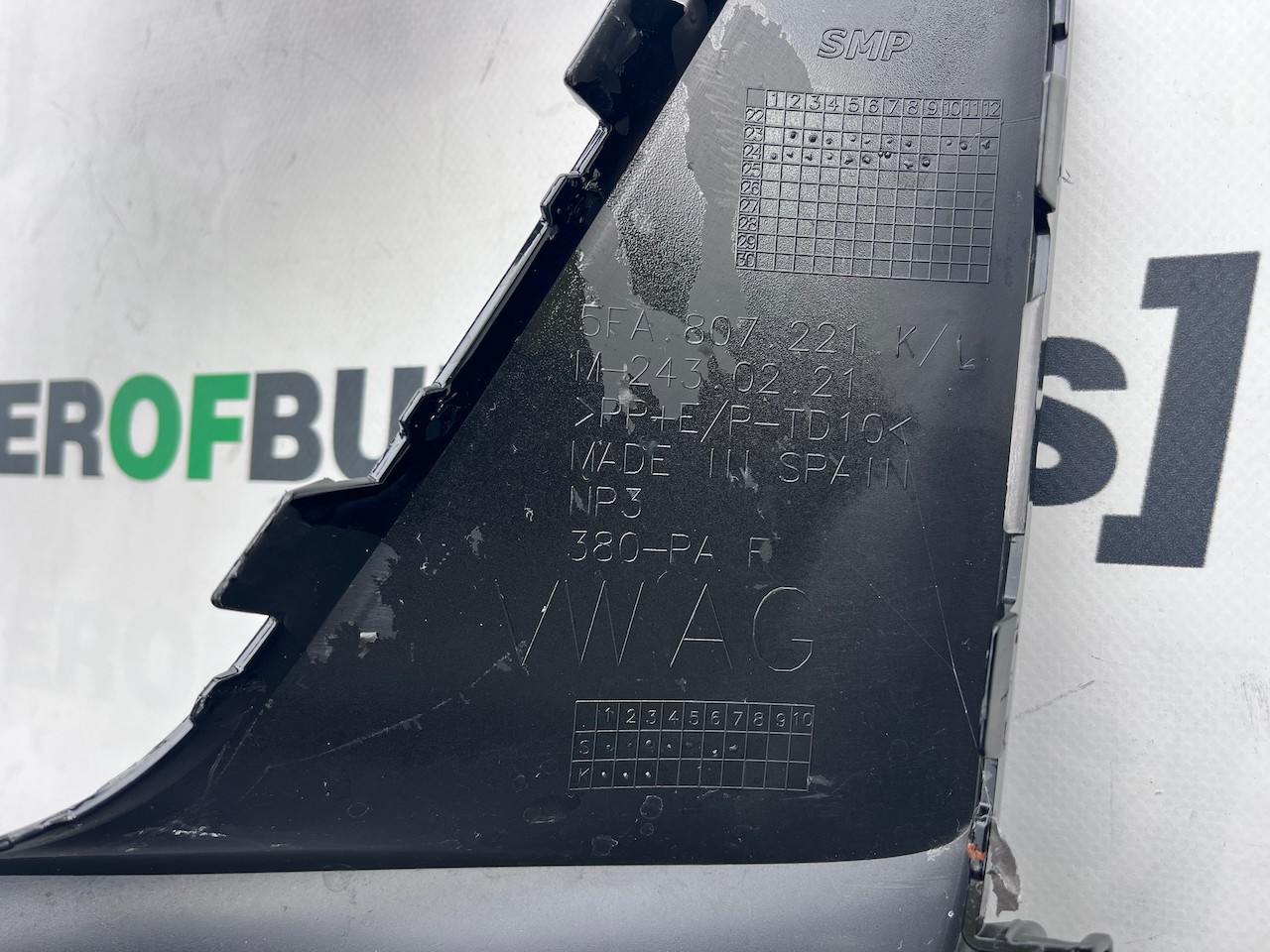 Cupra Leon E- Hybrid Hatchbac Mk1 Lift 2024-on Front Bumper 6 Pdc Genuine [o622]