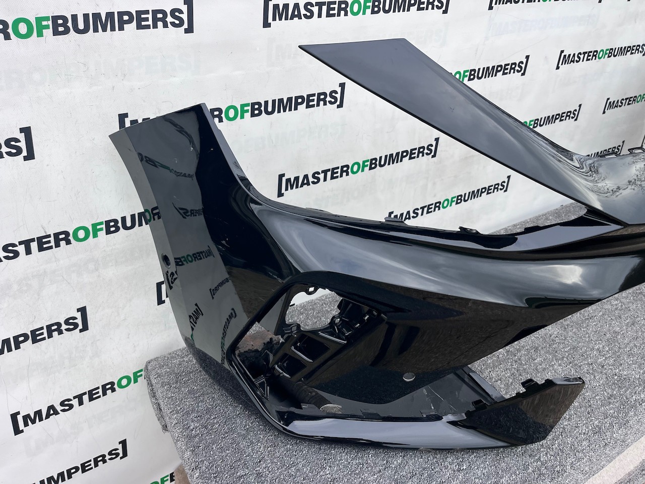 Cupra Leon E- Hybrid Hatchbac Mk1 Lift 2024-on Front Bumper 6 Pdc Genuine [o622]