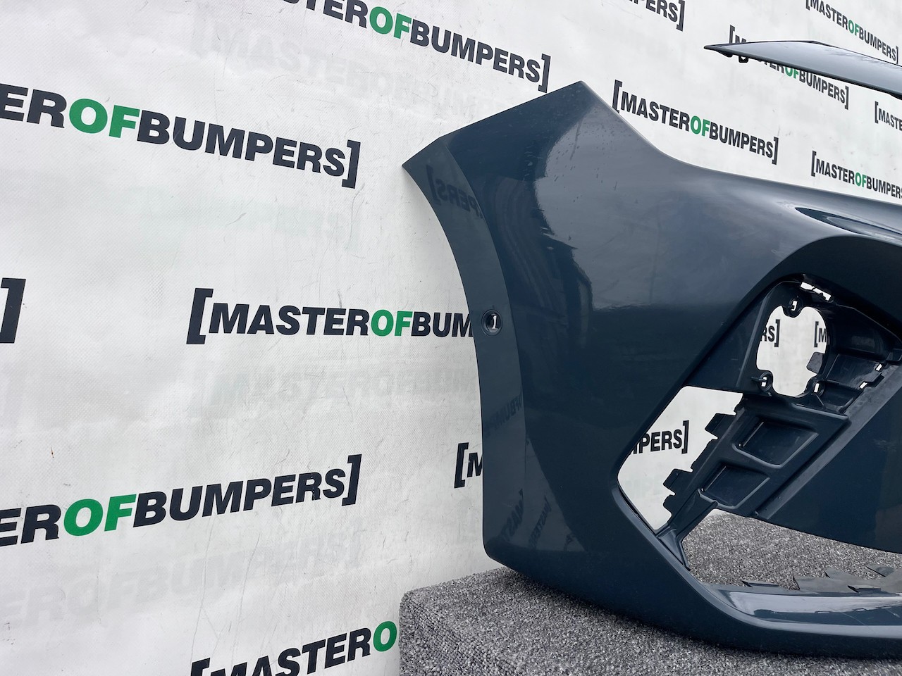 Cupra Leon E- Hybrid Hatchbac Mk1 Lift 2024-on Front Bumper 6 Pdc Genuine [o630]