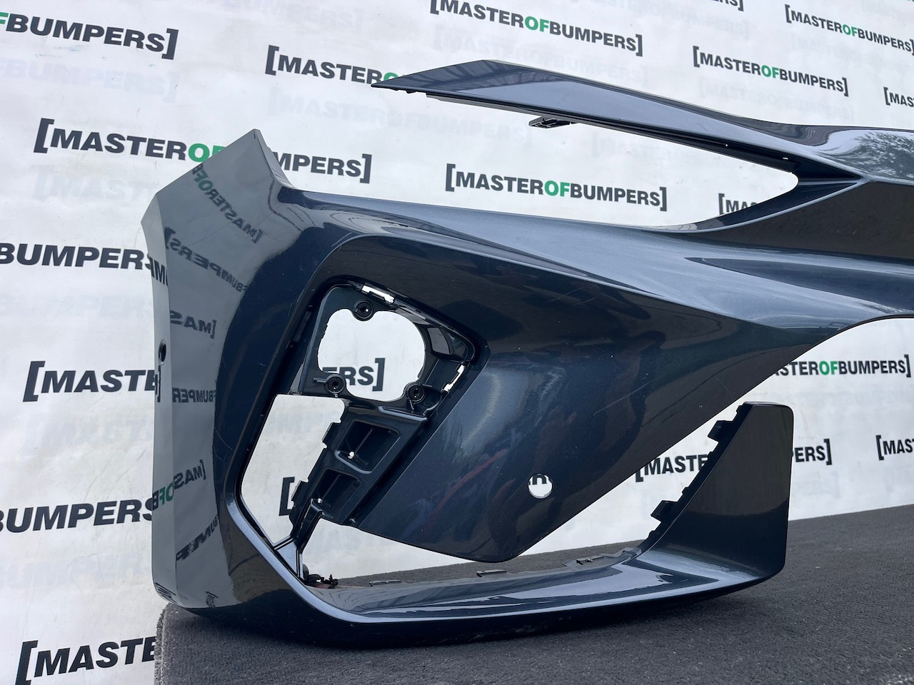 Cupra Leon E- Hybrid Hatchback Lift 2024-2027 Front Bumper 6 Pdc Genuine [o743]