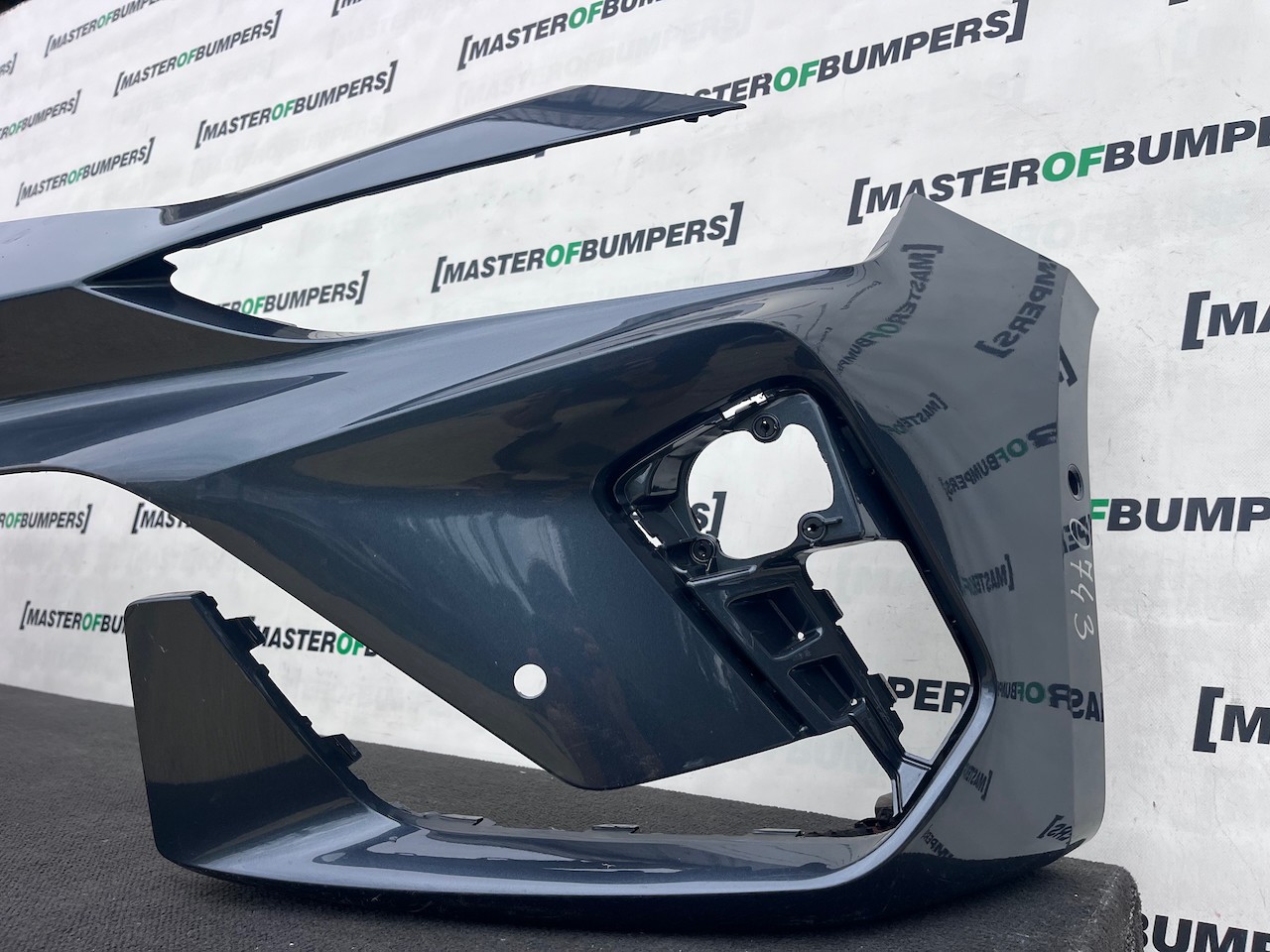 Cupra Leon E- Hybrid Hatchback Lift 2024-2027 Front Bumper 6 Pdc Genuine [o743]