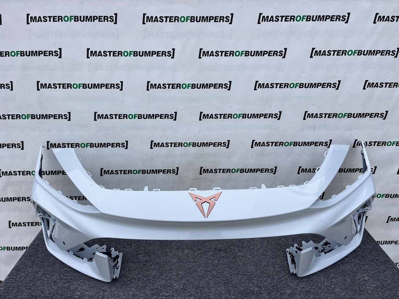 Cupra Leon E- Hybrid Hatchbac Mk1 Lift 2024-on Front Bumper 6 Pdc Genuine [o610]