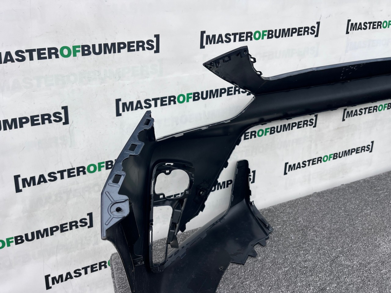 Cupra Leon E- Hybrid Hatchbac Mk1 Lift 2024-on Front Bumper 4 Pdc Genuine [o633]