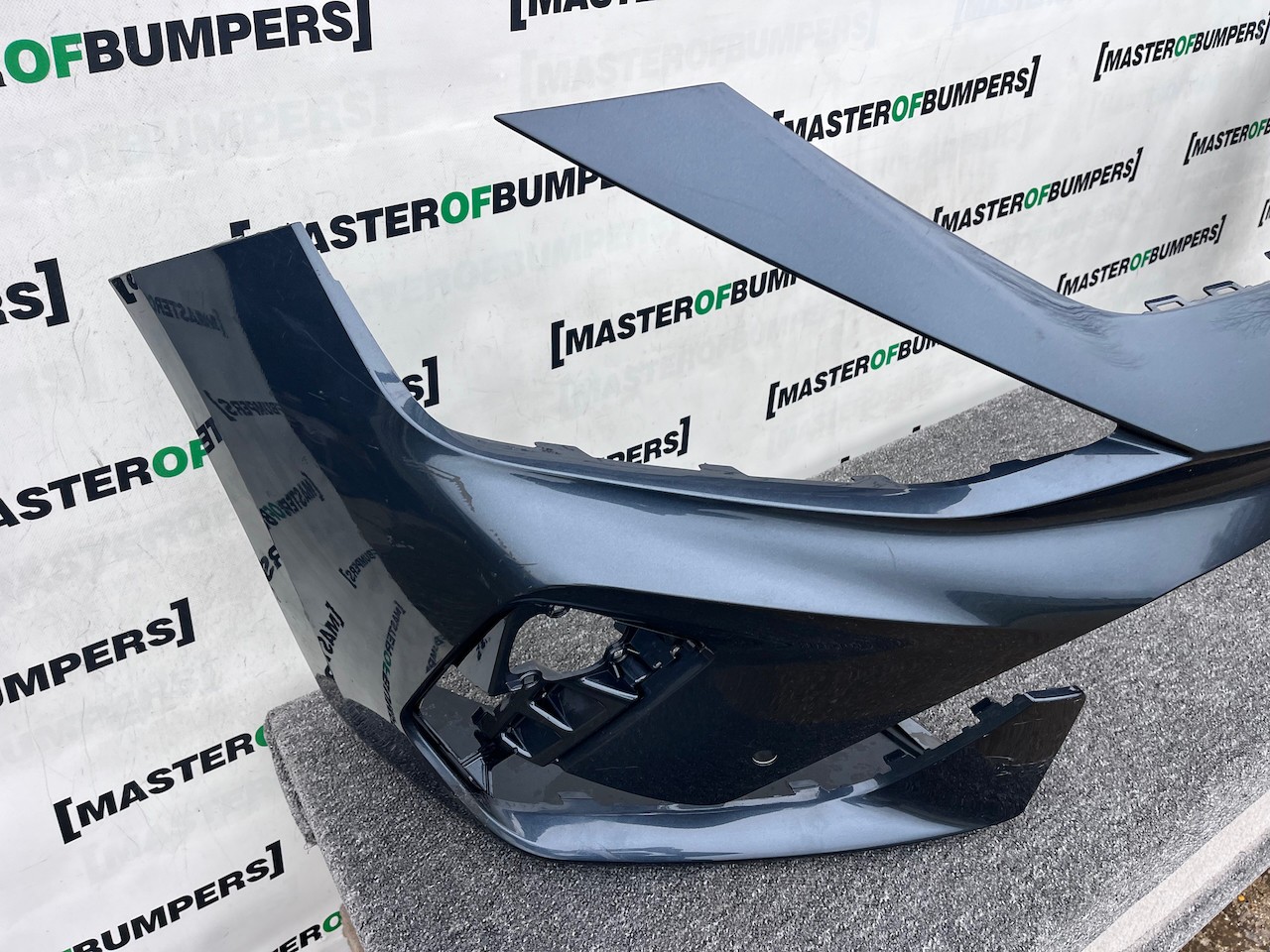Cupra Leon E- Hybrid Hatchbac Mk1 Lift 2024-on Front Bumper 4 Pdc Genuine [o633]