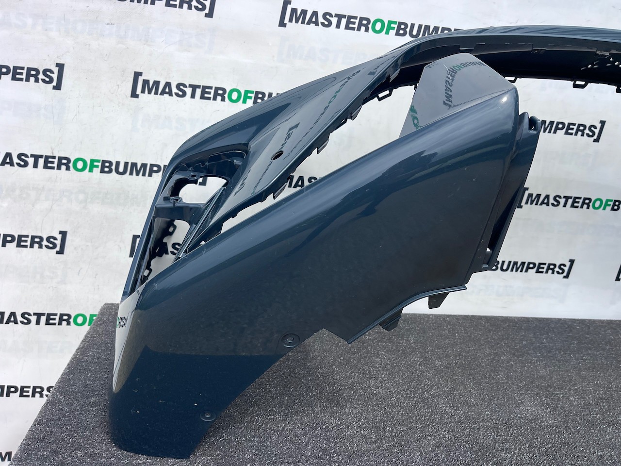 Cupra Leon E- Hybrid Hatchback Lift 2024-2027 Front Bumper 6 Pdc Genuine [o693]