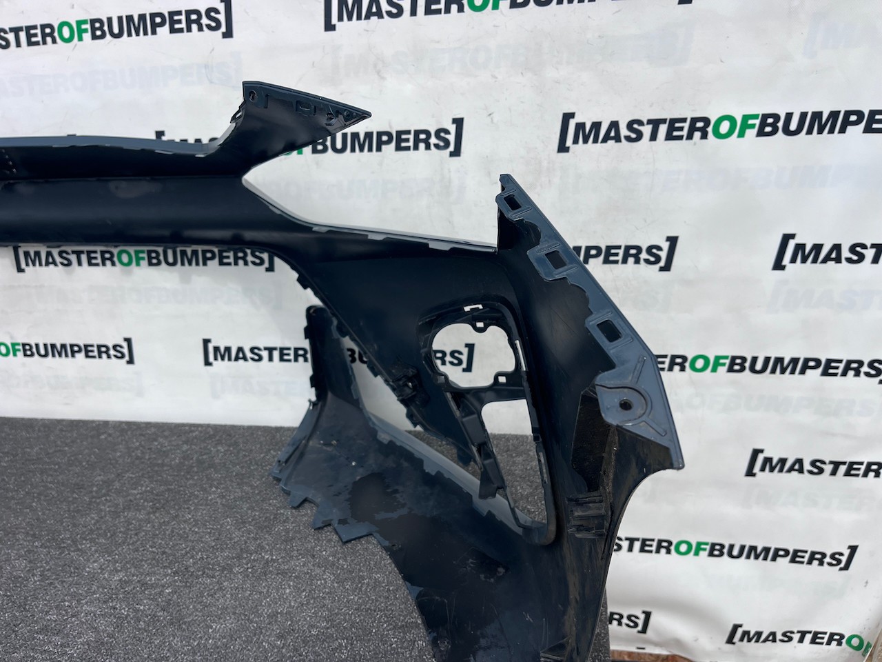 Cupra Leon E- Hybrid Hatchback Lift 2024-2027 Front Bumper 6 Pdc Genuine [o693]