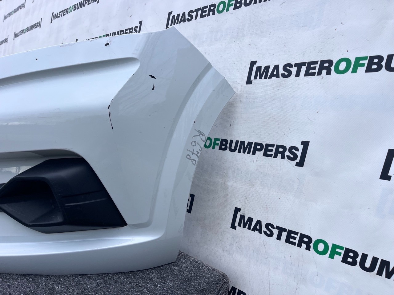 Dacia Sandero Comfort 2021-on Front Bumper Genuine [r678]