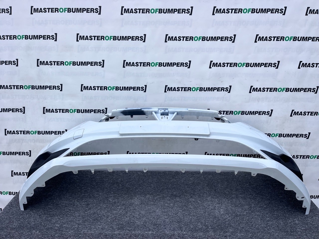Dacia Sandero Comfort 2021-on Front Bumper Genuine [r678]