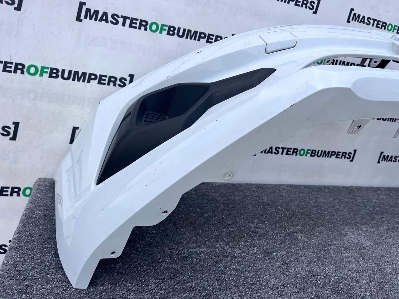 Dacia Sandero Comfort 2021-on Front Bumper Genuine [r678]