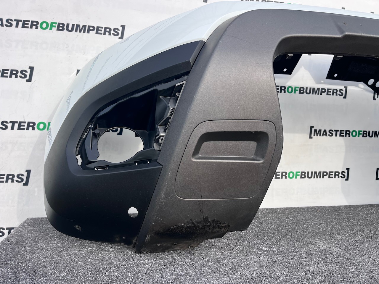 Dacia Duster Ambiance Stepway Mk2 2017-2023 Front Bumper 6 Pdc Genuine [r689]