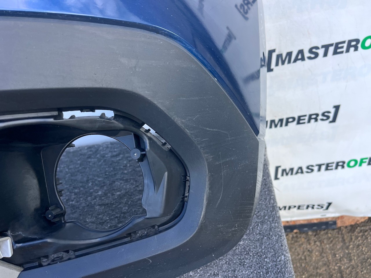 Dacia Duster Ambiance Stepway Mk2 2017-2023 Front Bumper 6 Pdc Genuine [r699]