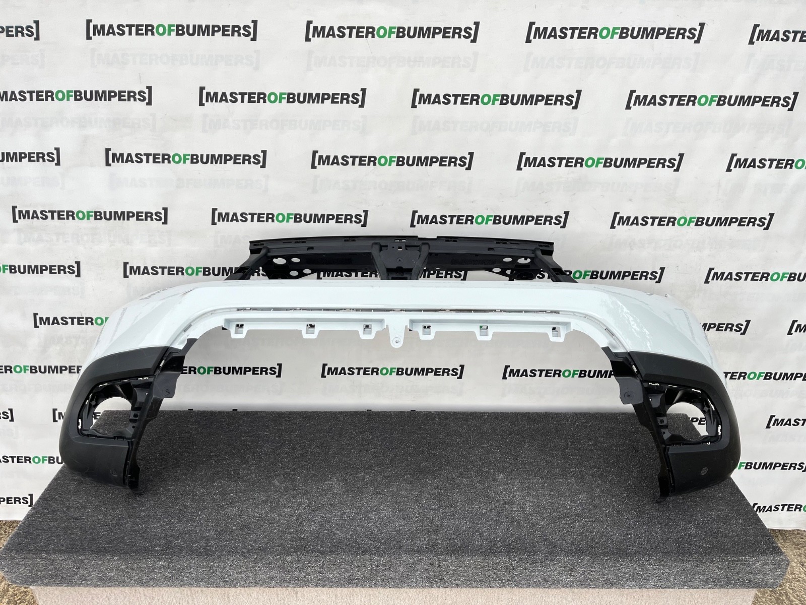 Dacia Duster Ambiance Stepway Mk2 2017-2023 Front Bumper 6 Pdc Genuine [r711]