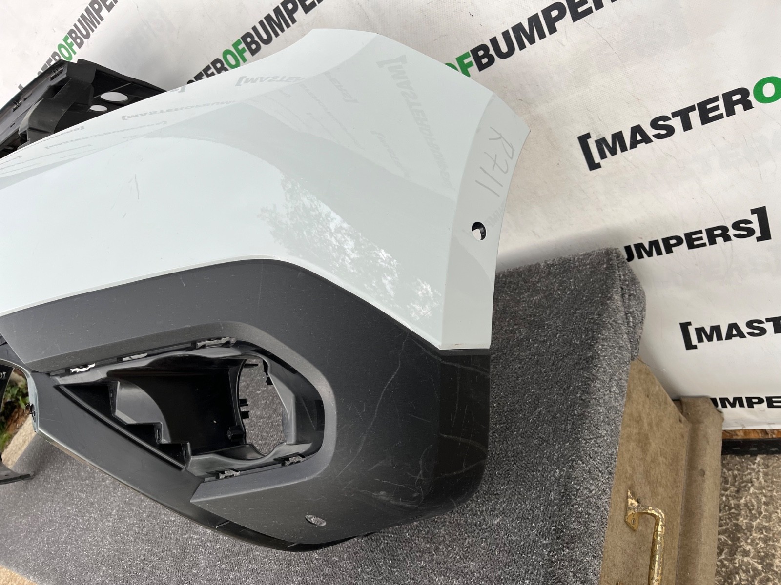 Dacia Duster Ambiance Stepway Mk2 2017-2023 Front Bumper 6 Pdc Genuine [r711]