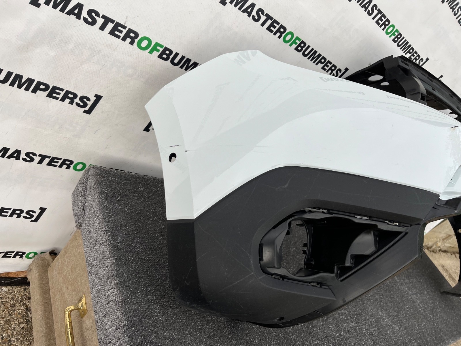 Dacia Duster Ambiance Stepway Mk2 2017-2023 Front Bumper 6 Pdc Genuine [r711]