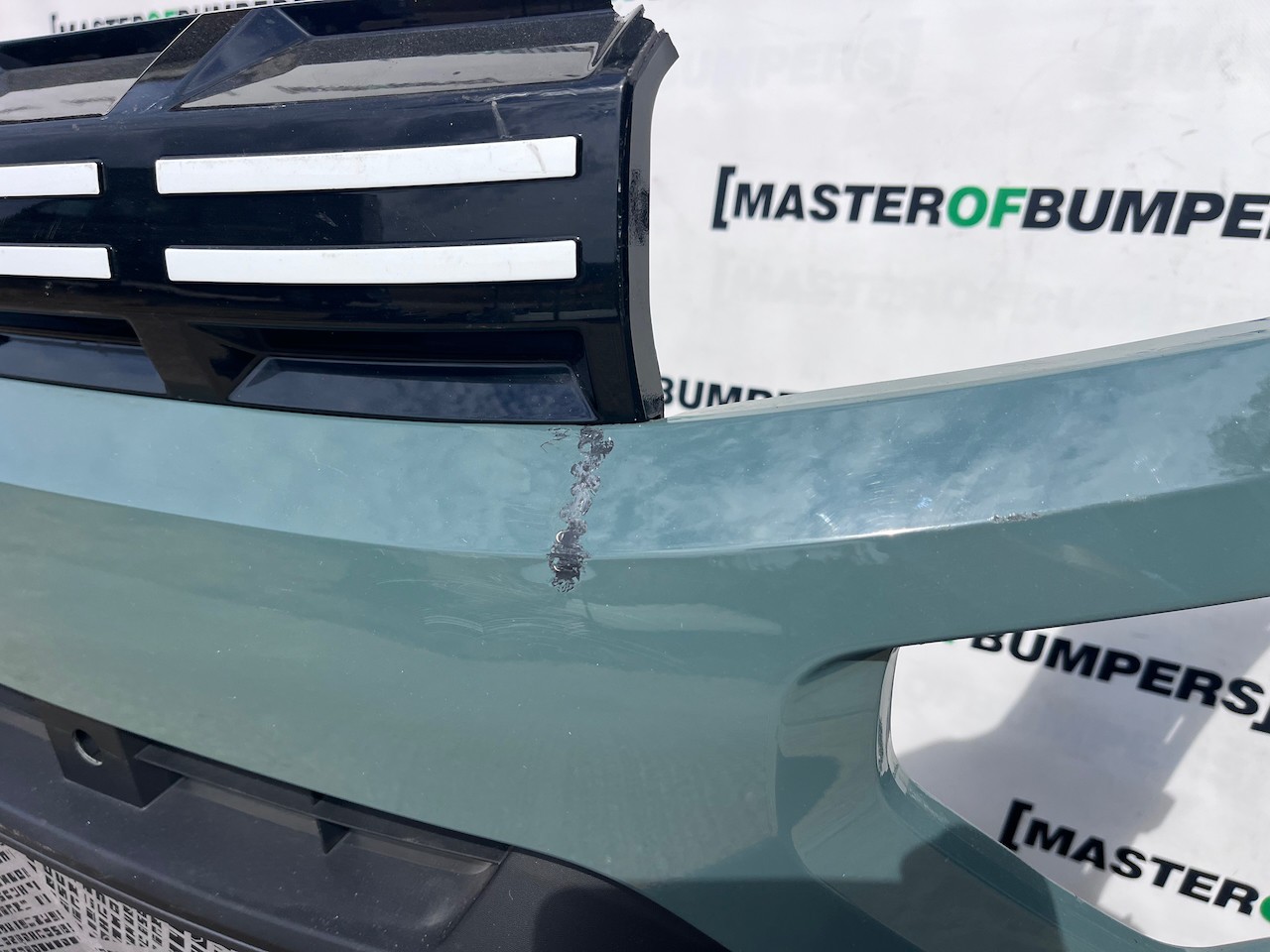 Dacia Spring Extreme Hatchback Ev 2024-2027 Front Bumper Pdc Genuine [r737]