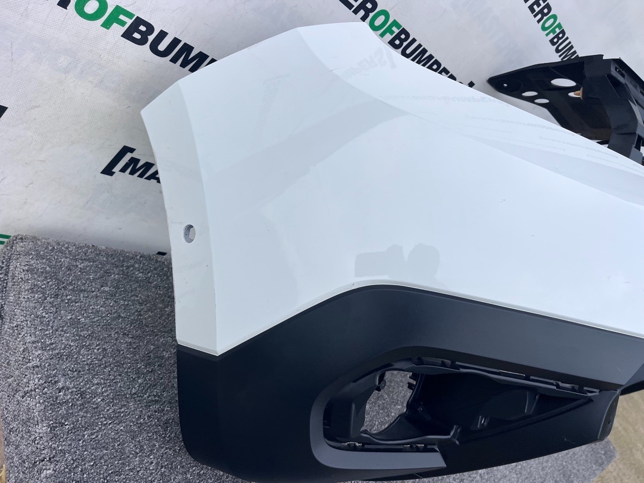 Dacia Duster Ambiance Stepway Mk2 2017-2023 Front Bumper 6 Pdc Genuine [r680]