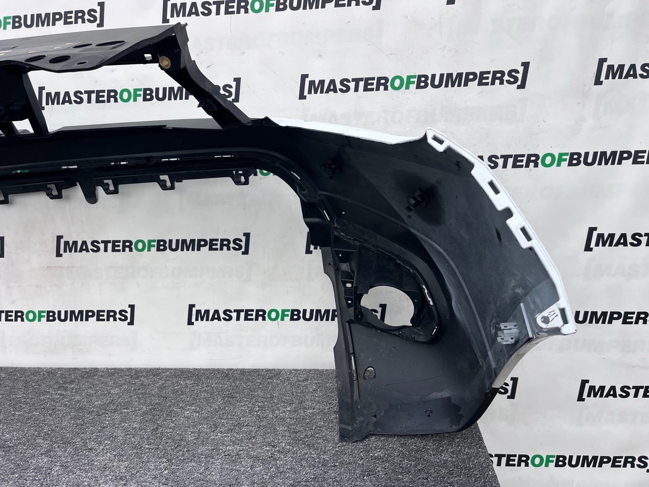 Dacia Duster Ambiance Stepway Mk2 2017-2023 Front Bumper 6 Pdc Genuine [r680]