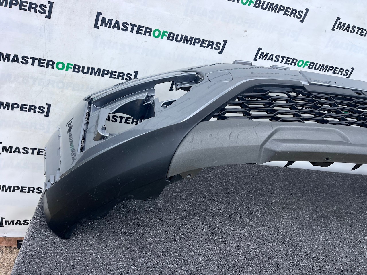 Dacia Sandero Stepway Jogger Mk3 2021-2024 Front Bumper 6 Pdc Genuine [r710]