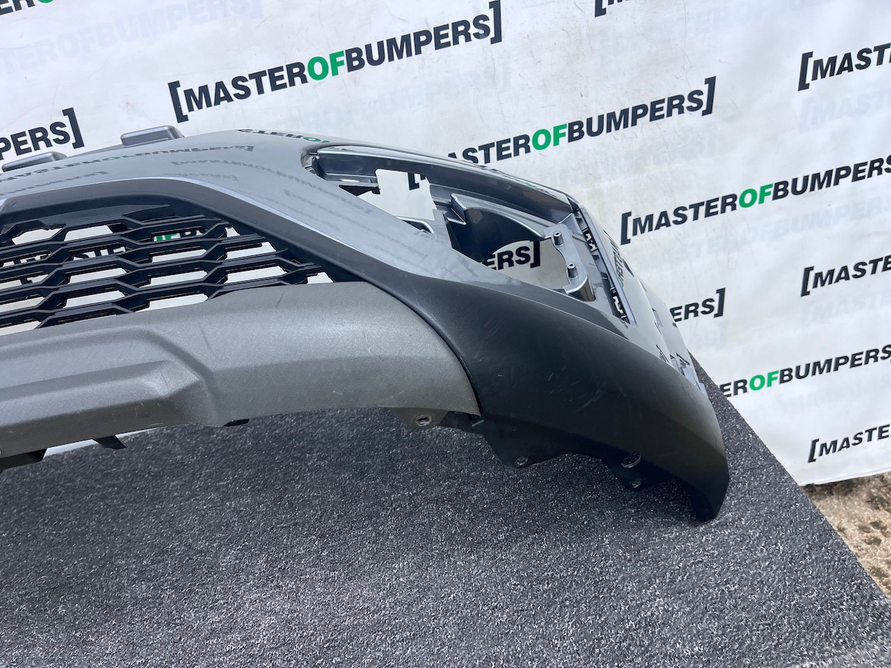 Dacia Sandero Stepway Jogger Mk3 2021-2024 Front Bumper 6 Pdc Genuine [r710]