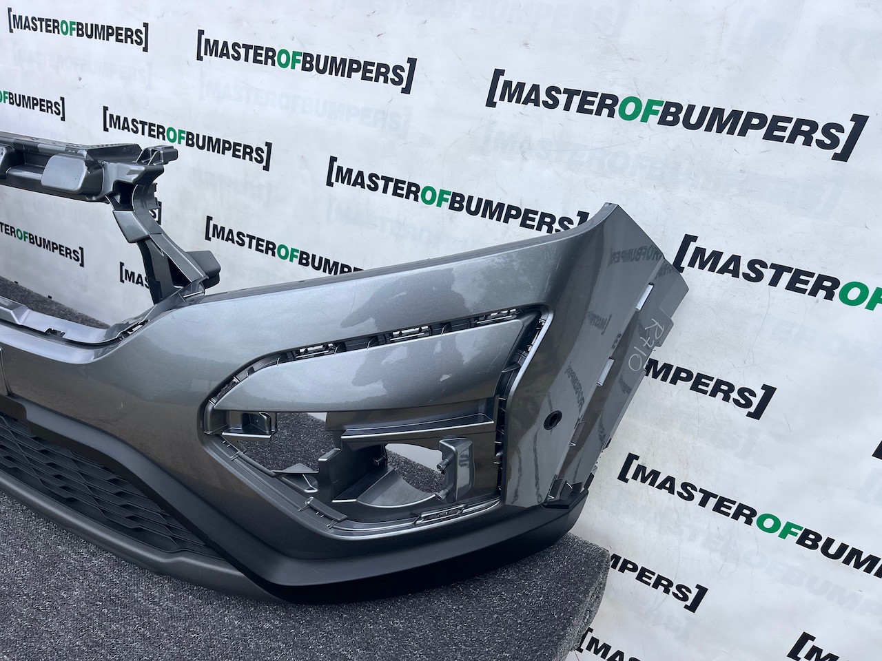 Dacia Sandero Stepway Jogger Mk3 2021-2024 Front Bumper 6 Pdc Genuine [r710]