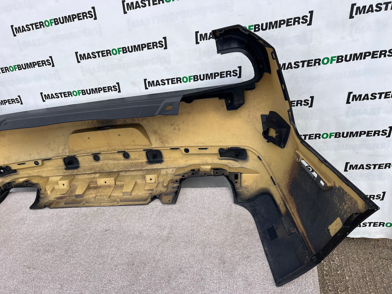 Dodge Challenger Hemi Sxt 2015-2023 Rear Bumper 4 Pdc Genuine [p392]