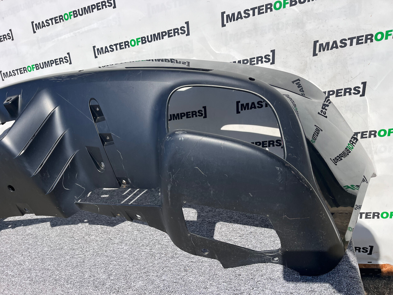 Ferrari Gtc4lusso V12 Sport 2016-2020 Rear Bumper 4 Pdc Genuine [p421]