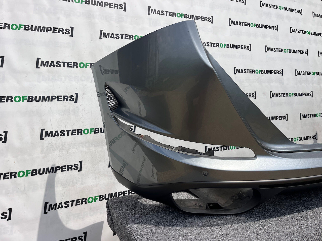 Ferrari California T Lift V8 3.8 2014-2018 Rear Bumper 4 Pdc Genuine [p418]