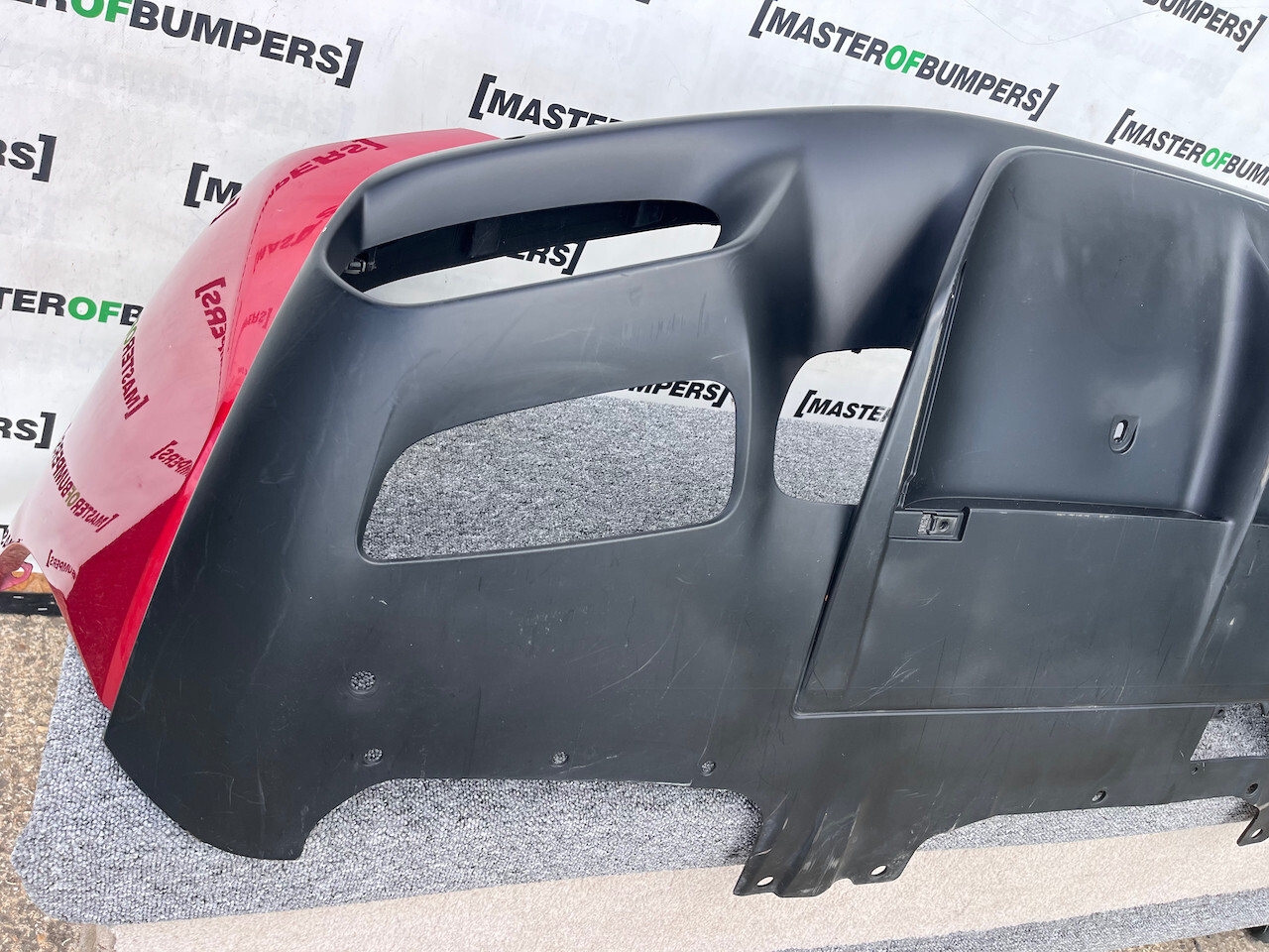 Ferrari Portofino F164 Coupe Cabrio V8 2017-2021 Rear Bumper Genuine [p420]