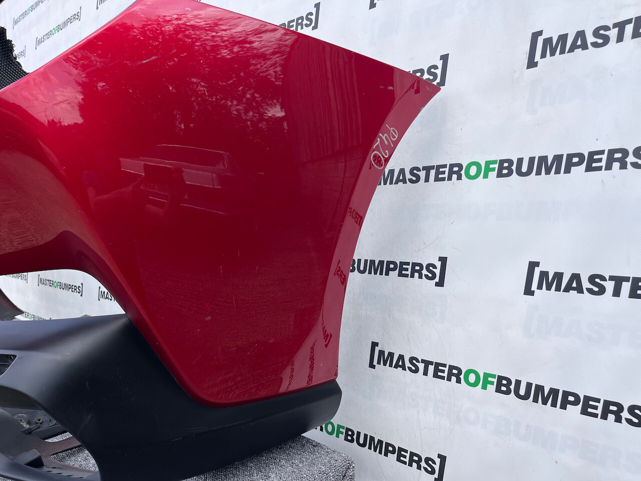 Ferrari Portofino F164 Coupe Cabrio V8 2017-2021 Rear Bumper Genuine [p420]